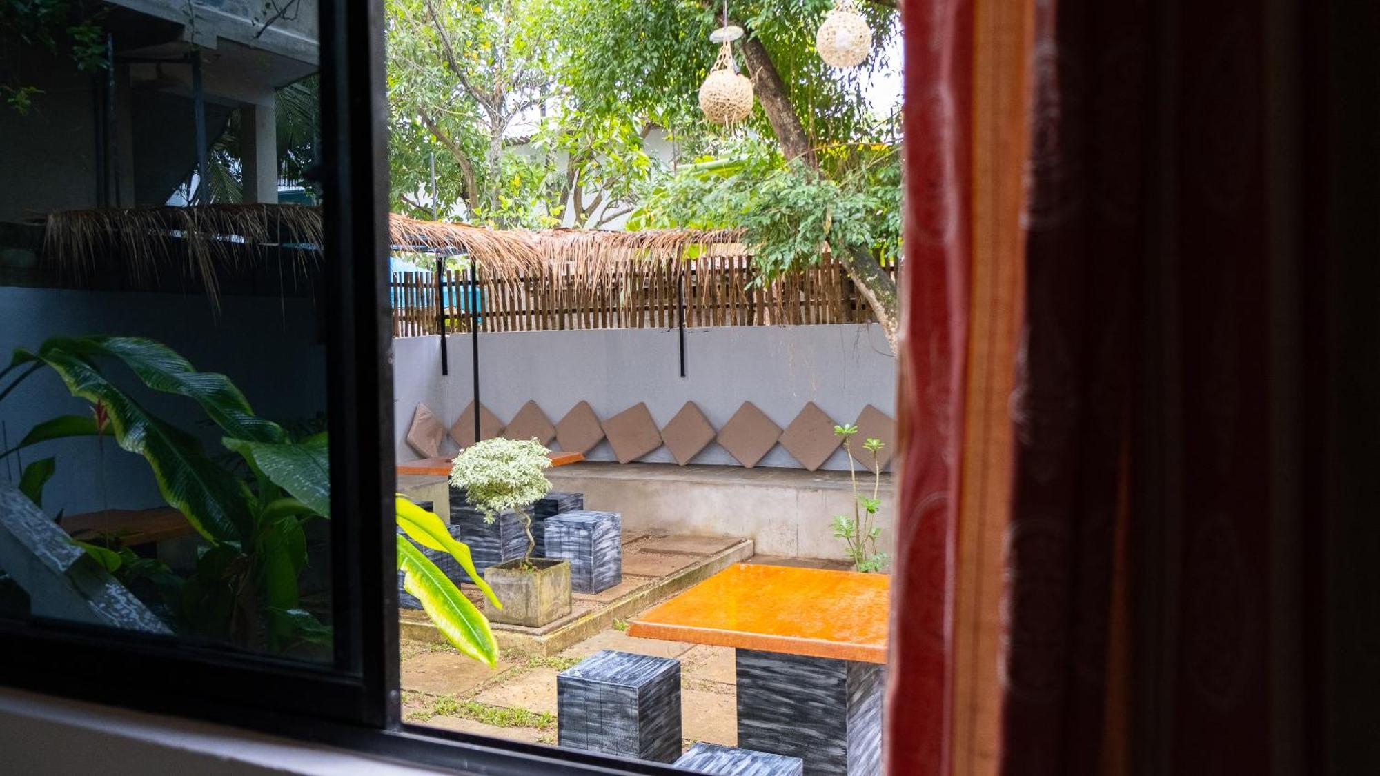 Rastha Pastha Beach Villa Unawatuna Exterior photo